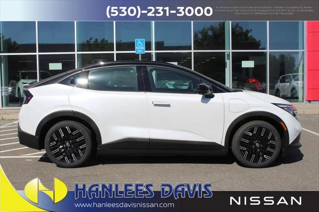 2026 Nissan LEAF PLATINUM+