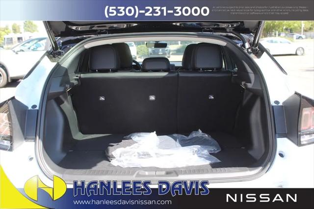2026 Nissan LEAF PLATINUM+