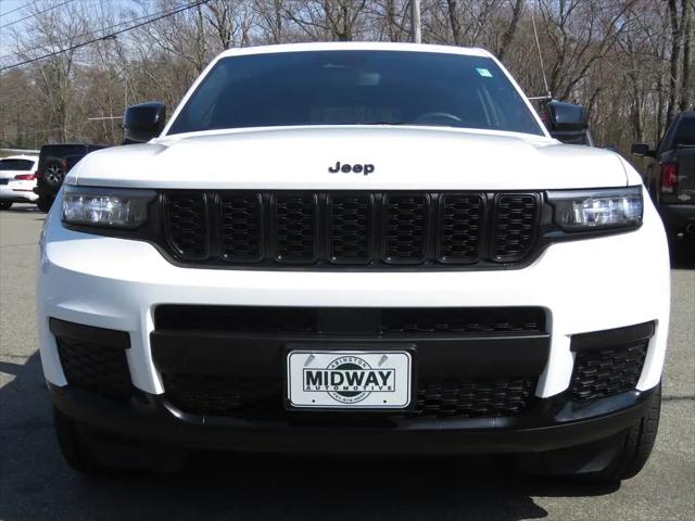 2023 Jeep Grand Cherokee L Altitude 4x4