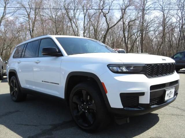 2023 Jeep Grand Cherokee L Altitude 4x4