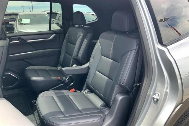 2026 GMC Acadia Elevation AWD
