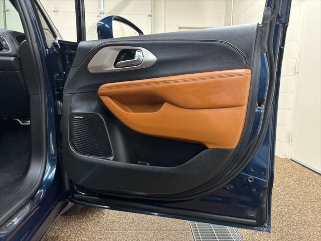 2024 Chrysler Pacifica Pinnacle AWD