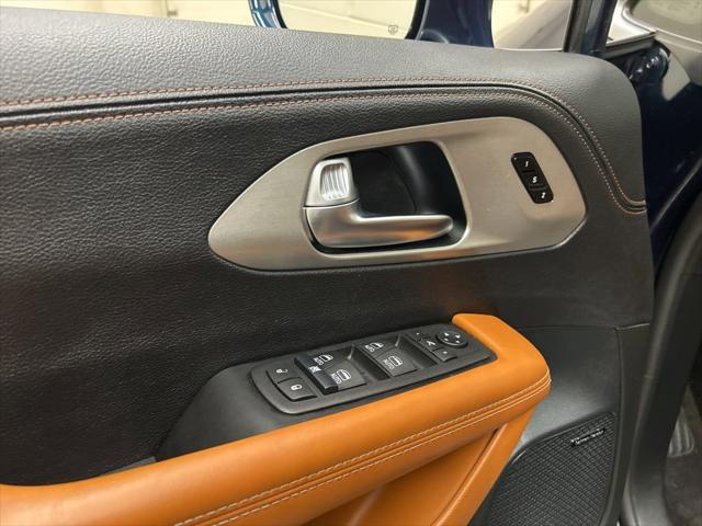 2024 Chrysler Pacifica Pinnacle AWD