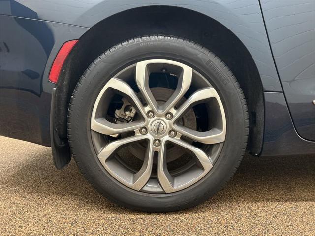 2024 Chrysler Pacifica Pinnacle AWD