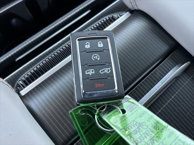 2026 Wagoneer Grand Wagoneer GRAND WAGONEER SUMMIT OBSIDIAN 4X4