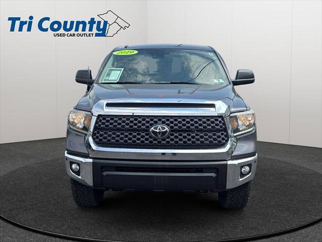 2019 Toyota Tundra SR5 5.7L V8 2019 Toyota Tundra SR5 5.7L V8