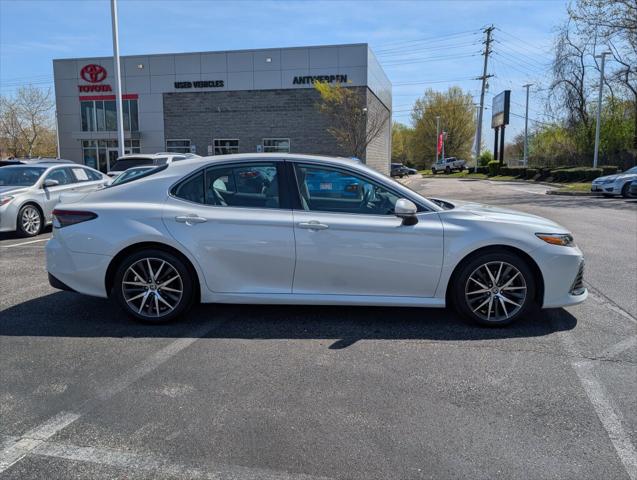 2022 Toyota Camry XLE Hybrid