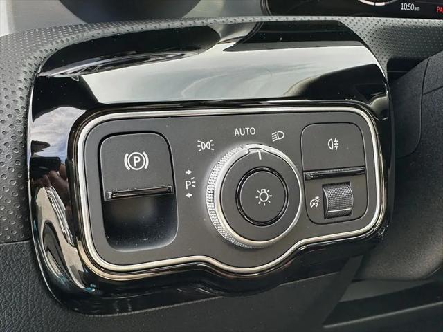 2025 Mercedes-Benz CLA 250 4MATIC