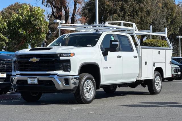 2026 Chevrolet Silverado 2500HD Crew Cab, Long Bed, WT, RWD