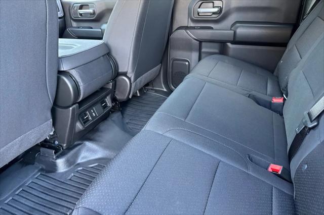 2026 Chevrolet Silverado 2500HD Crew Cab, Long Bed, WT, RWD