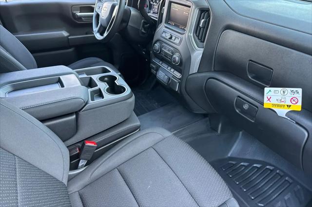 2026 Chevrolet Silverado 2500HD Crew Cab, Long Bed, WT, RWD