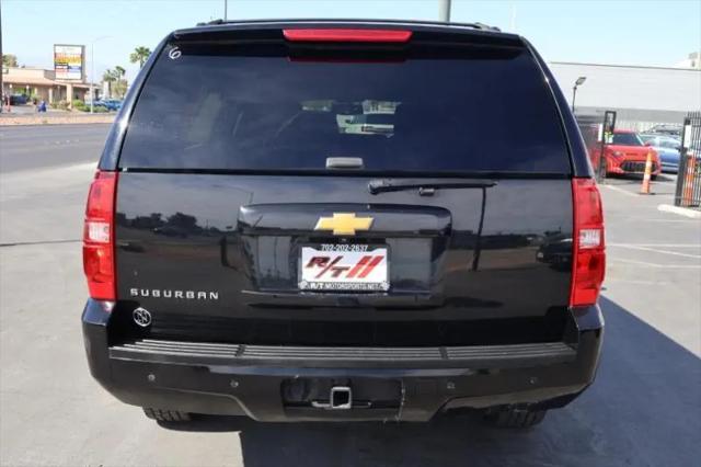 2014 Chevrolet Suburban LT