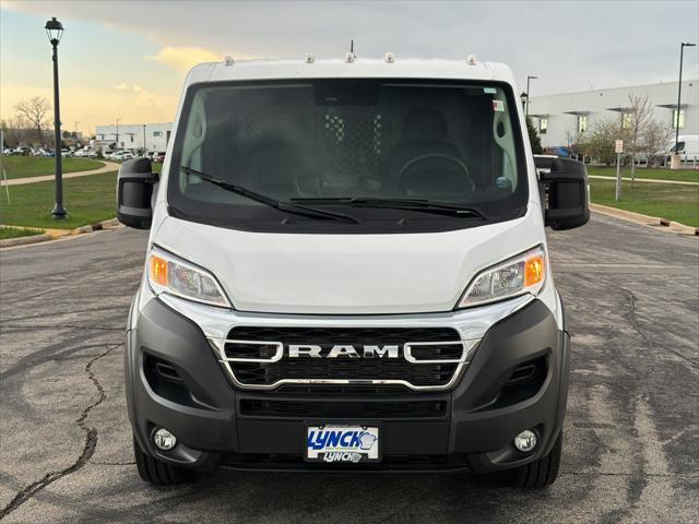 2025 Ram ProMaster 2500 Cargo Van Tradesman Low Roof 136" WB w/Pass Seat