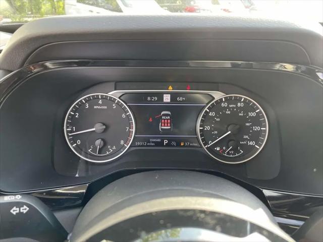2024 Nissan Pathfinder SL FWD