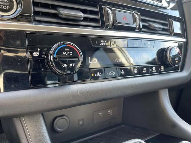 2024 Nissan Pathfinder SL FWD
