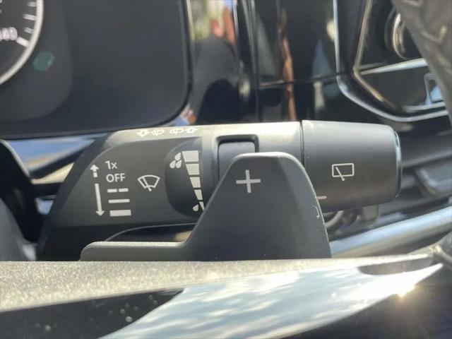 2024 Nissan Pathfinder SL FWD