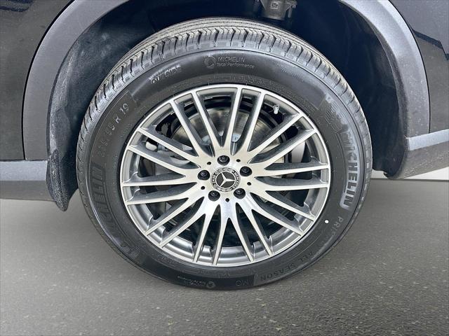 2026 Mercedes-Benz GLC 4MATIC