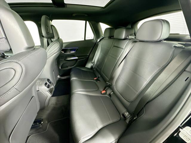 2026 Mercedes-Benz GLC 4MATIC
