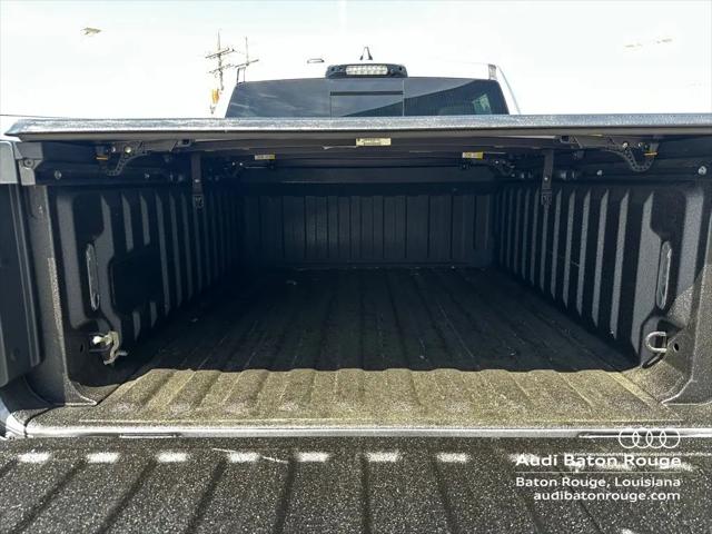 2026 Ram 1500 Limited Crew Cab 4x4 5'7" Box