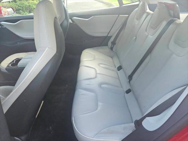 2014 Tesla Model S P85