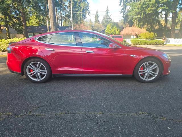 2014 Tesla Model S P85