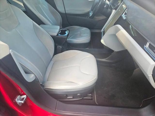 2014 Tesla Model S P85