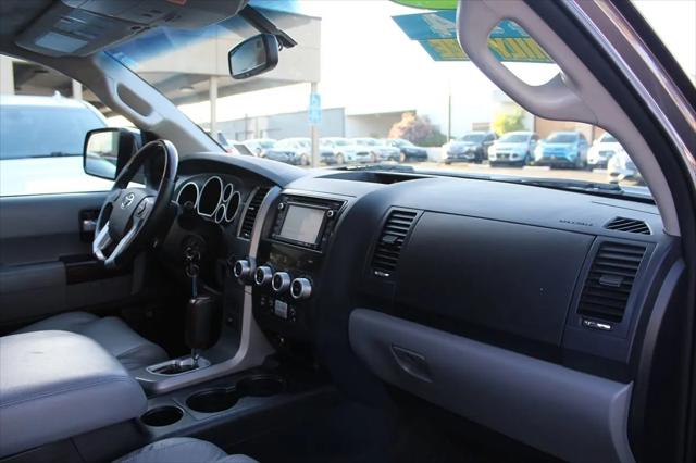 2014 Toyota Sequoia Platinum 5.7L V8