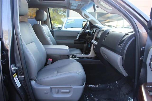 2014 Toyota Sequoia Platinum 5.7L V8
