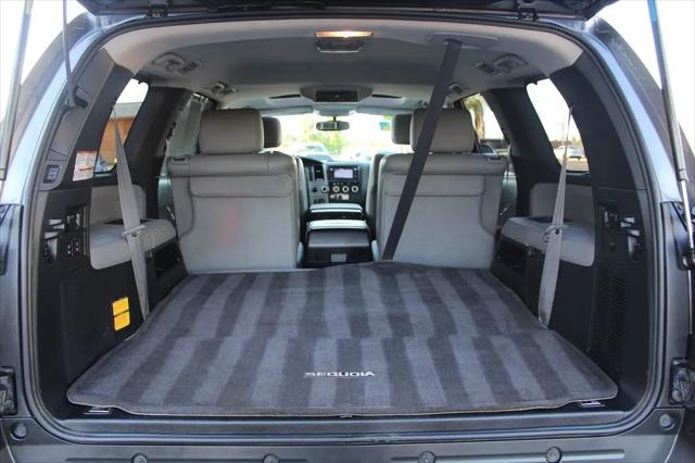2014 Toyota Sequoia Platinum 5.7L V8