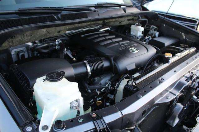 2014 Toyota Sequoia Platinum 5.7L V8