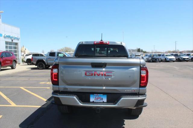 2026 GMC Canyon AT4, 4WD