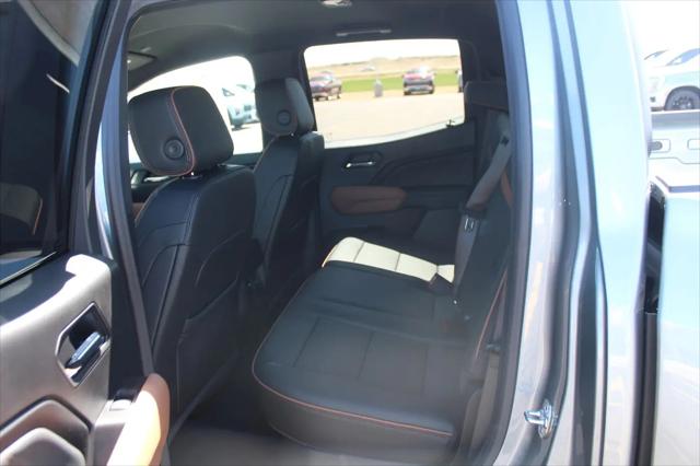 2026 GMC Canyon AT4, 4WD