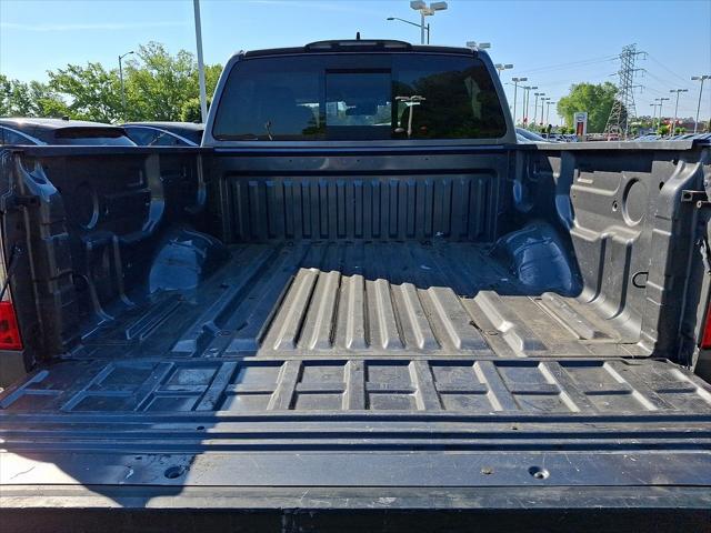 2023 Nissan Titan Crew Cab SV 4x2