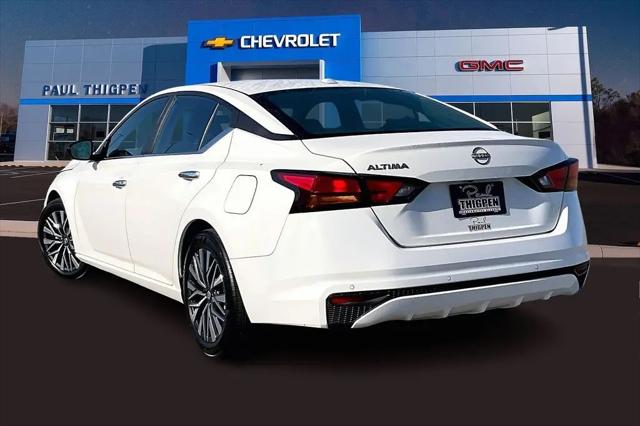 2025 Nissan Altima SV FWD