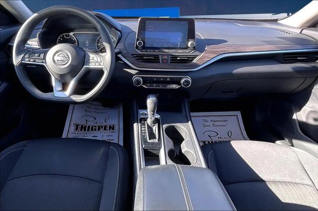 2025 Nissan Altima SV FWD