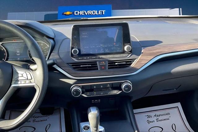 2025 Nissan Altima SV FWD