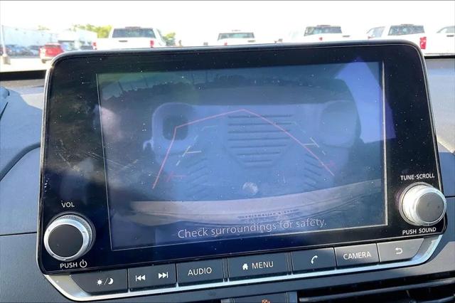 2025 Nissan Altima SV FWD