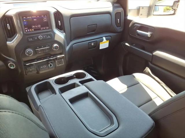 2026 Chevrolet Silverado 2500HD Double Cab, Long Bed, WT, RWD