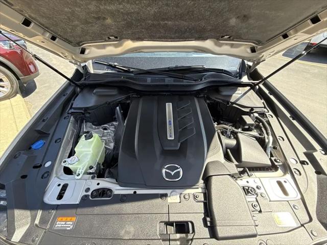 2024 Mazda X-90 Premium Plus