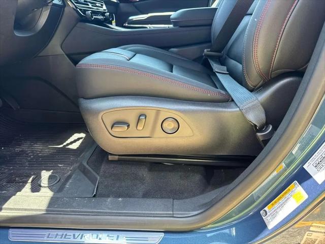 2026 Chevrolet Traverse FWD RS