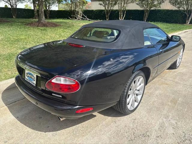 2003 Jaguar XK8 Standard