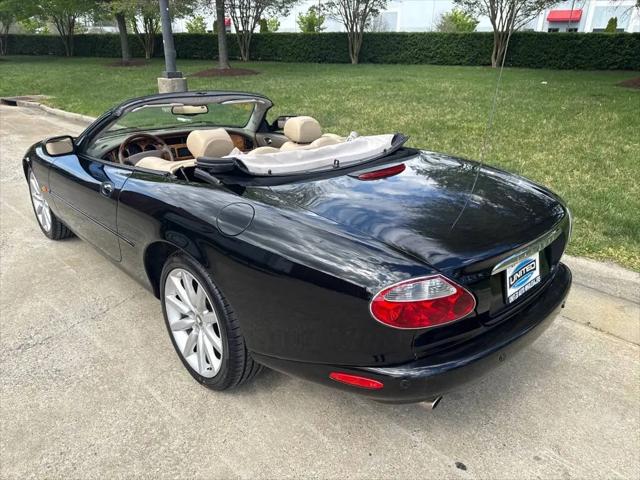 2003 Jaguar XK8 Standard
