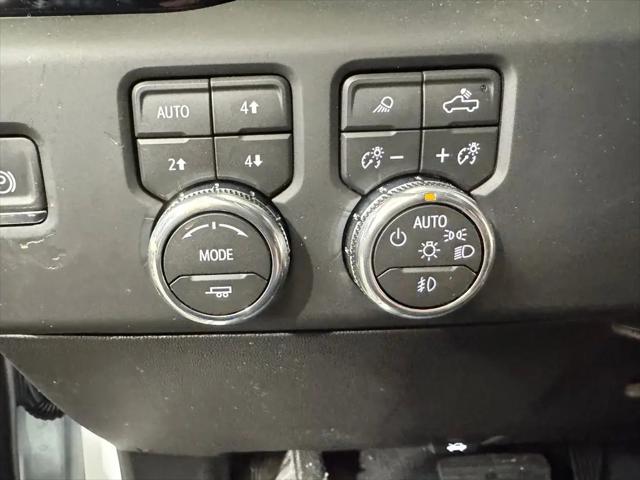 2026 GMC Sierra 2500HD Crew Cab, Standard Bed, AT4, 4WD