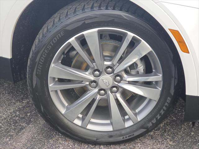 2022 Cadillac XT5 AWD Premium Luxury