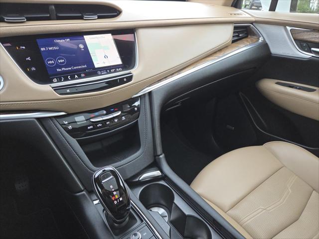 2022 Cadillac XT5 AWD Premium Luxury