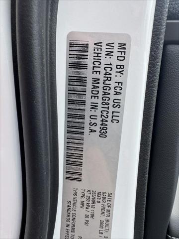 2026 Jeep Grand Cherokee Laredo 4x2