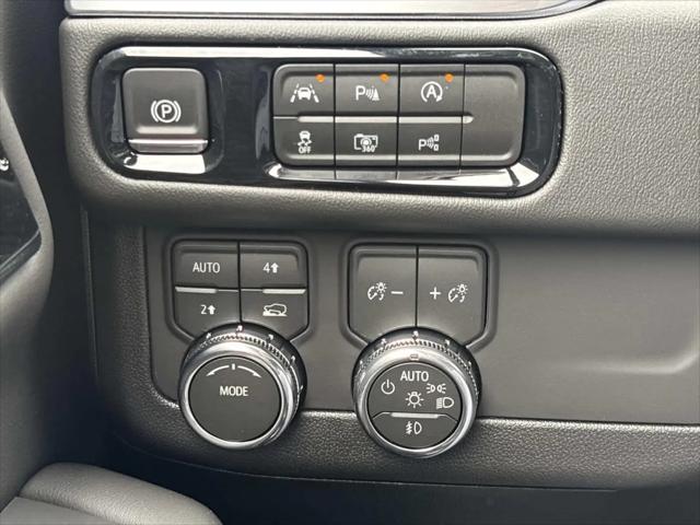 2026 GMC Yukon XL 4WD Elevation