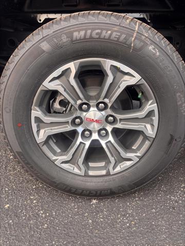 2026 GMC Sierra 1500 Crew Cab, Short Bed, SLE, 4WD