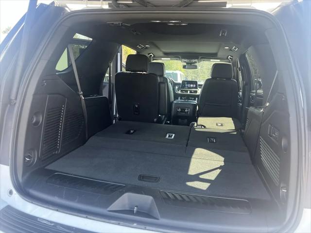 2023 GMC Yukon 4WD SLT