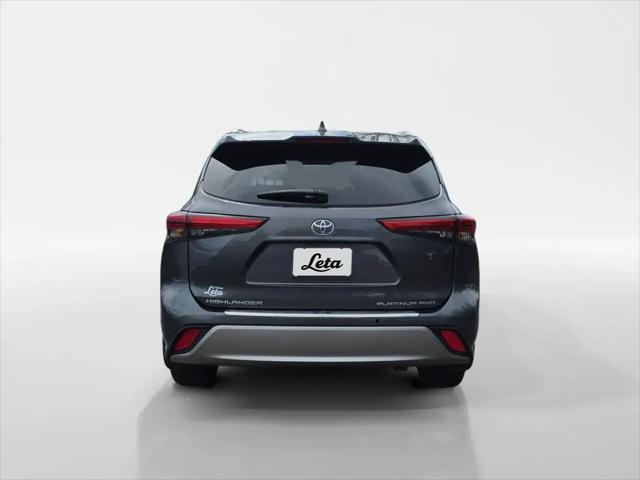 2023 Toyota Highlander Platinum